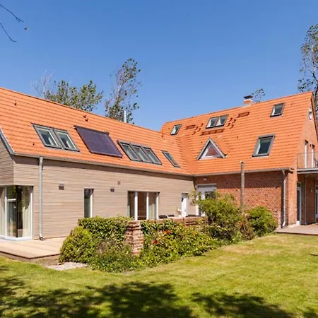 Holiday home Haus Seefeuer 03 - #118387